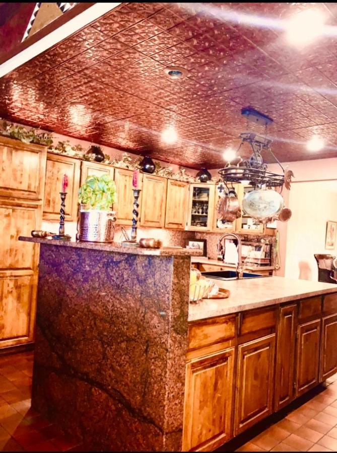 Yellowstone Cattle Baron Ensuite, Private Entrance & Parking - Prairie Rose B&B Cheyenne Exterior foto